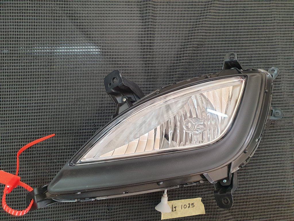 Hyundai i20 Left Fog Light
