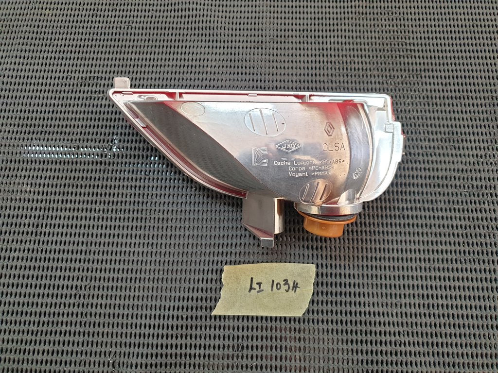 Renault Captur Left Rear Fog Light