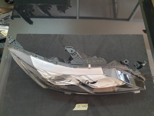 Mitsubishi Eclipse Cross Right Headlight