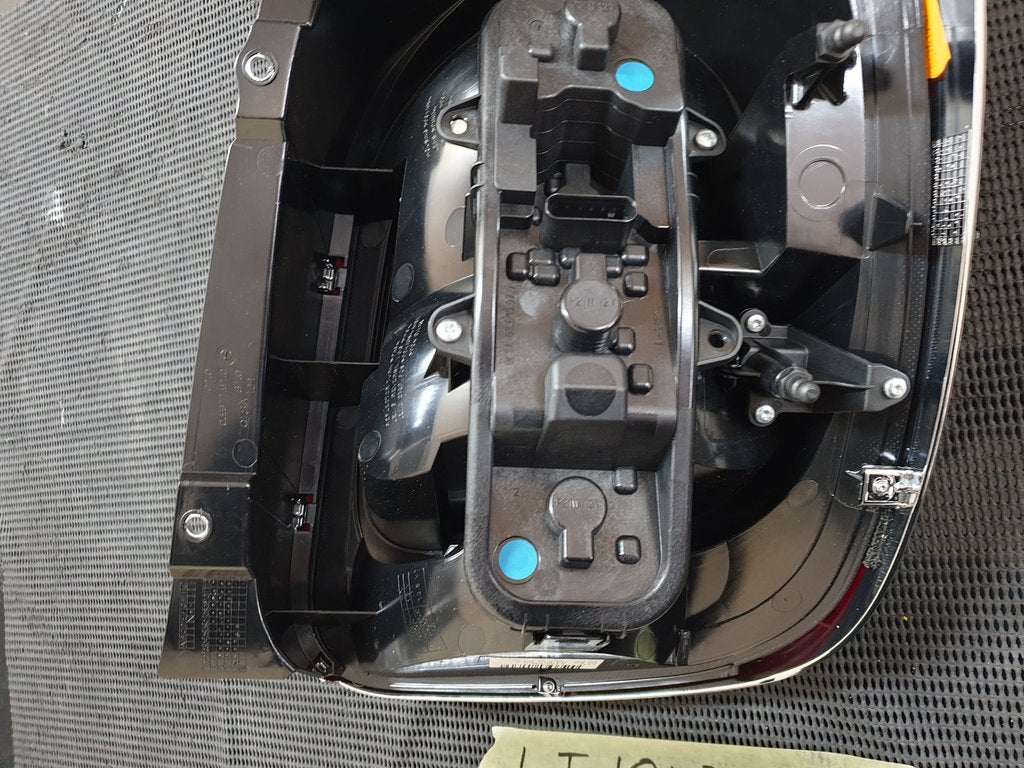 Fiat 500 Left Taillight