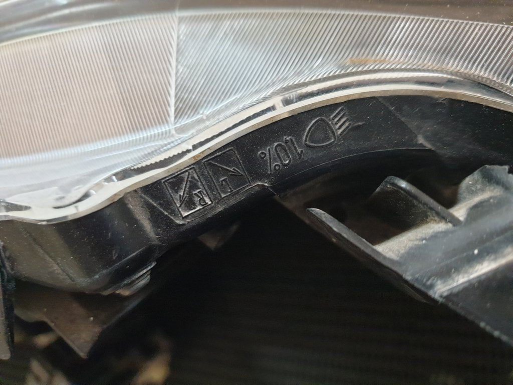 Toyota Aftermarket Corolla Right Headlight