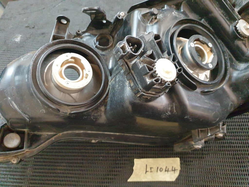 Toyota Aftermarket Corolla Right Headlight