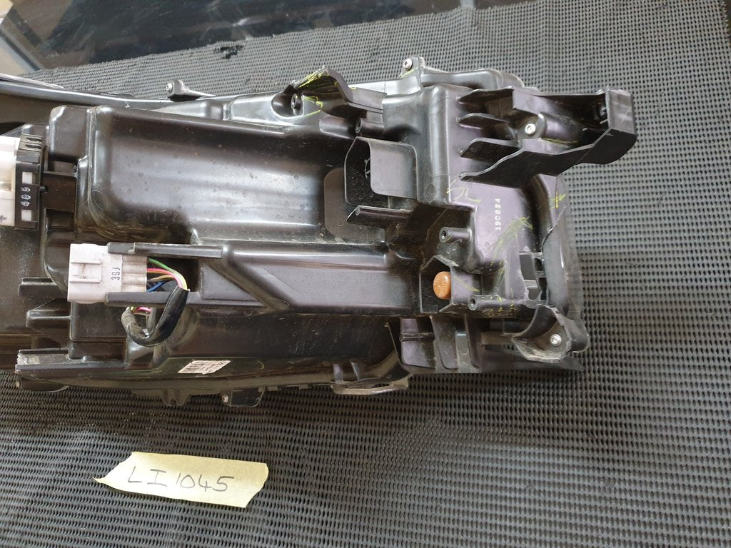Toyota Hilux Left Headlight