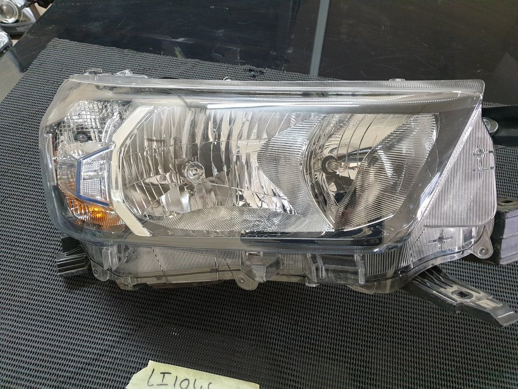 Toyota Hilux Right Headlight