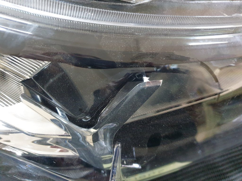Toyota Hilux Right Headlight