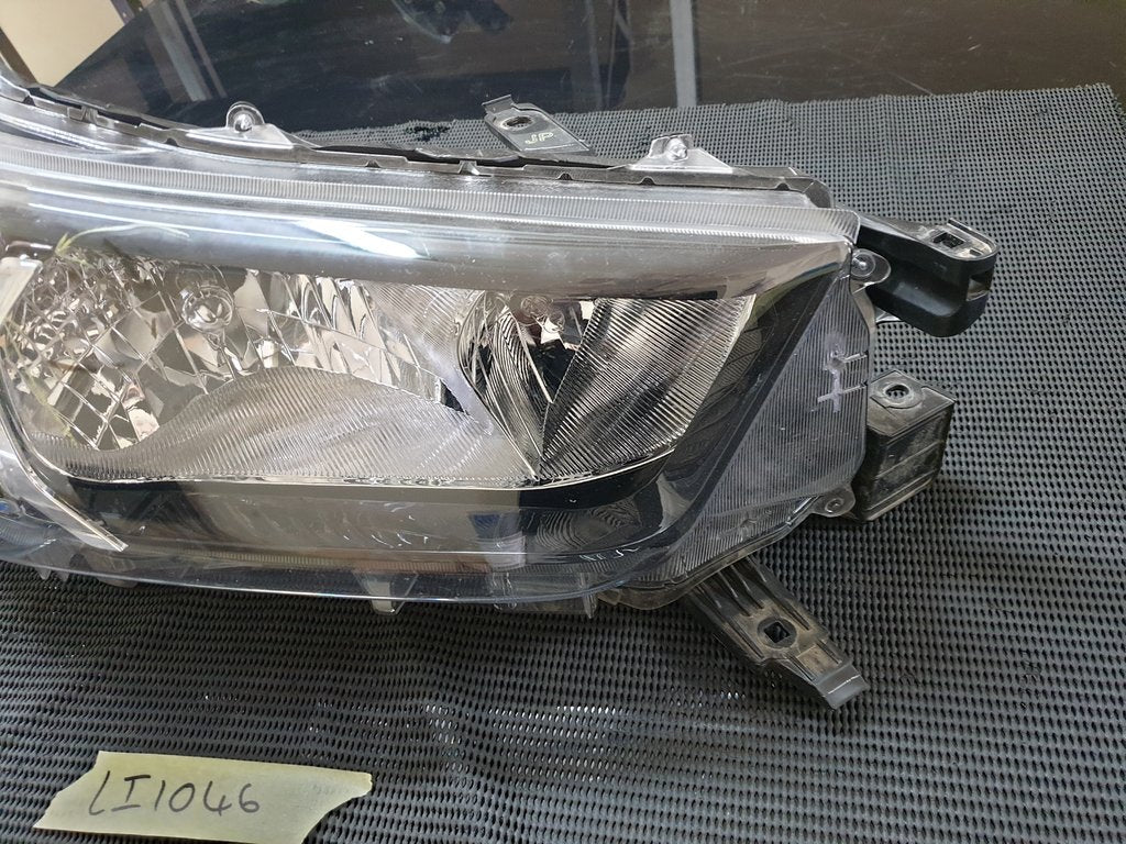 Toyota Hilux Right Headlight