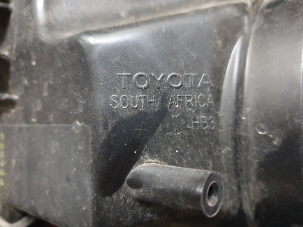 Toyota Hilux Right Headlight