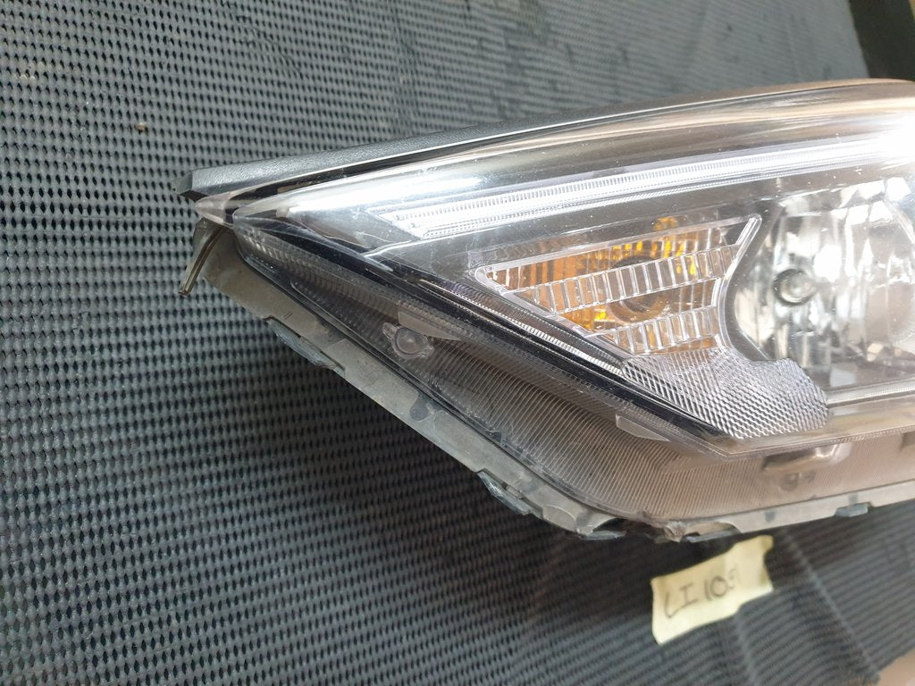 Hyundai Tucson Left Headlight
