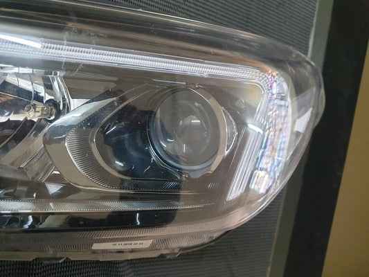 Hyundai Tucson Left Headlight