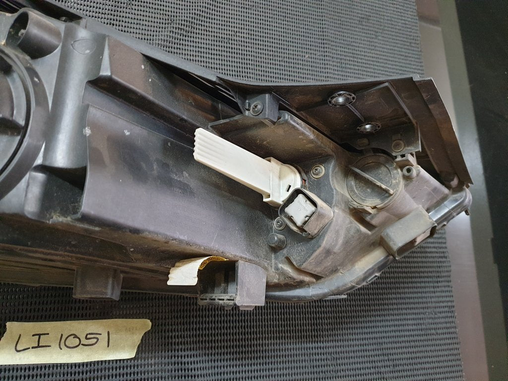 Hyundai Tucson Left Headlight