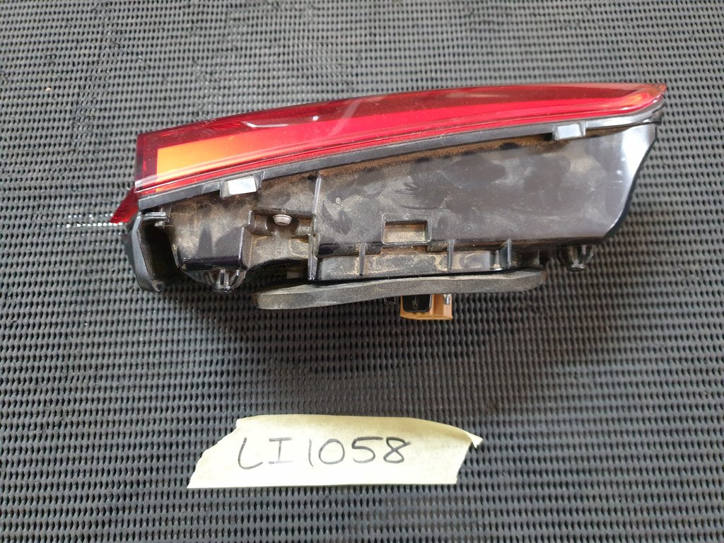 Volkswagen Tiguan Right Rear Inner Taillight