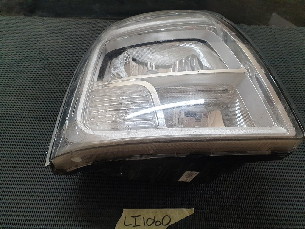 Hyundai H100 Pickup Right Headlight