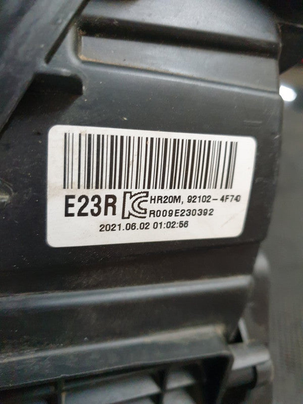 Hyundai H100 Pickup Right Headlight