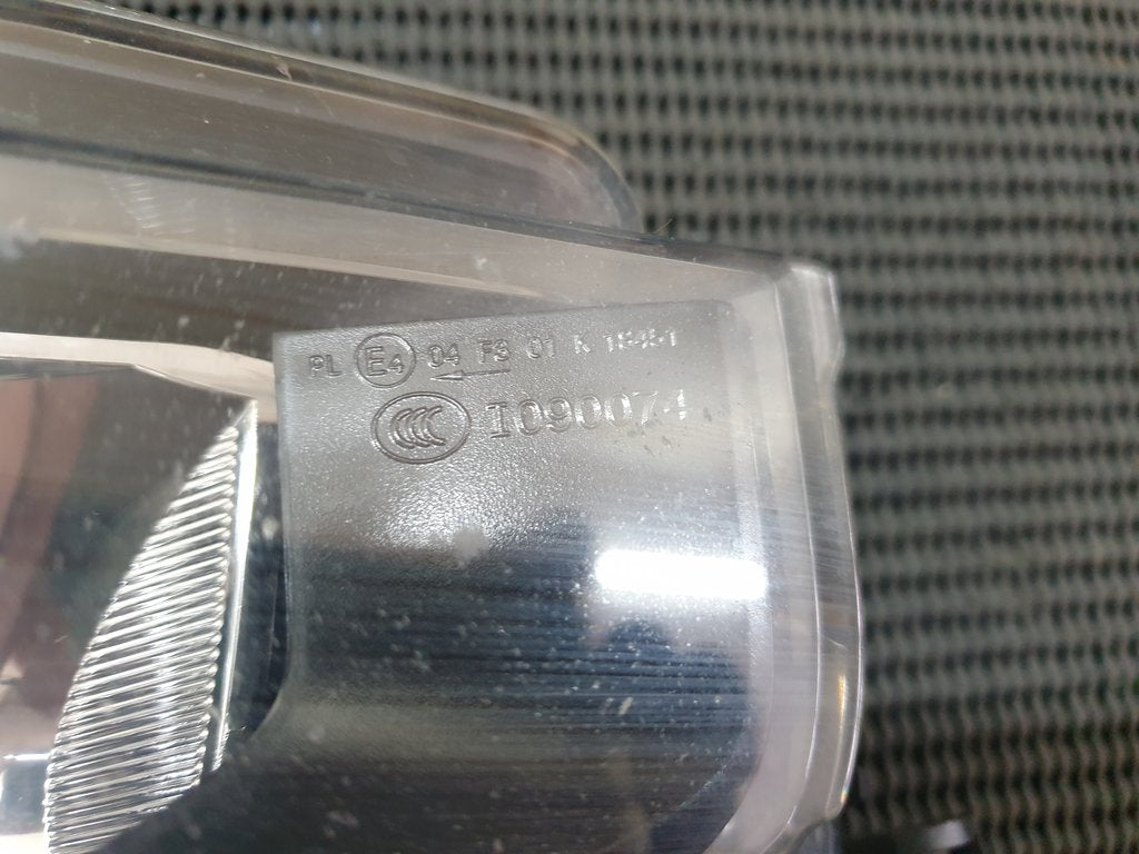 Volkswagen Transporter Right Fog Light