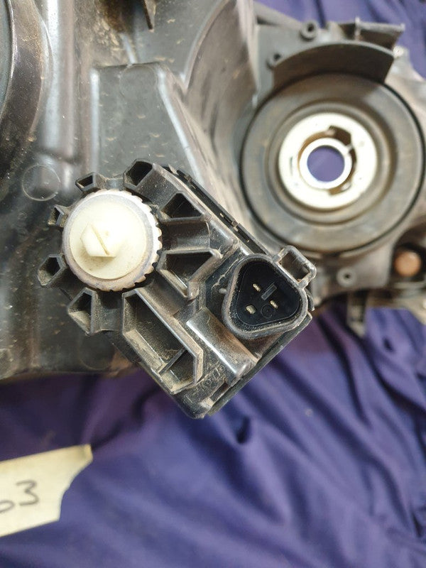 Toyota Hilux Left Headlight