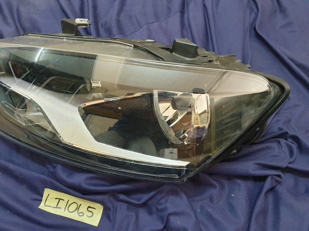 Volkswagen Polo Left Headlight