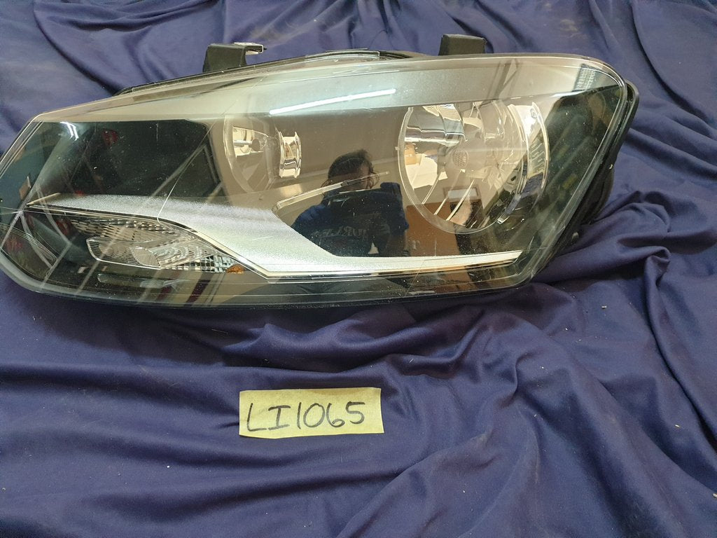 Volkswagen Polo Left Headlight