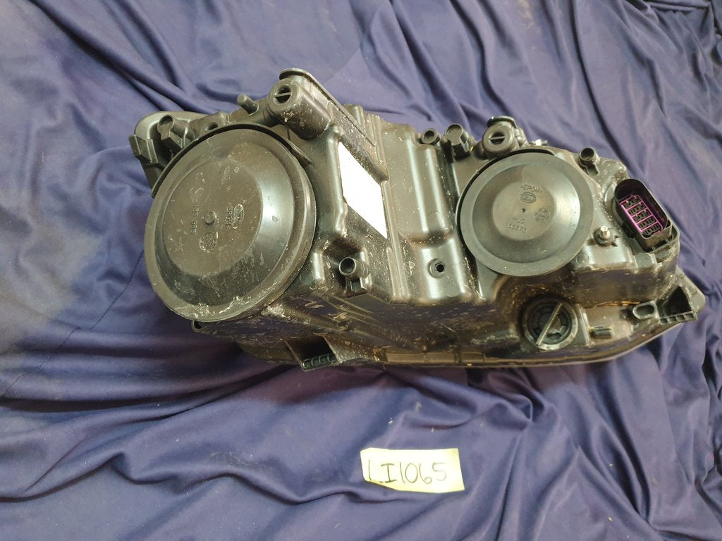 Volkswagen Polo Left Headlight