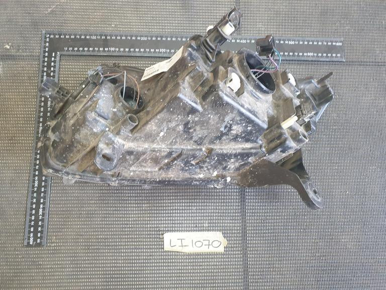 Renault Sandero Right Headlight