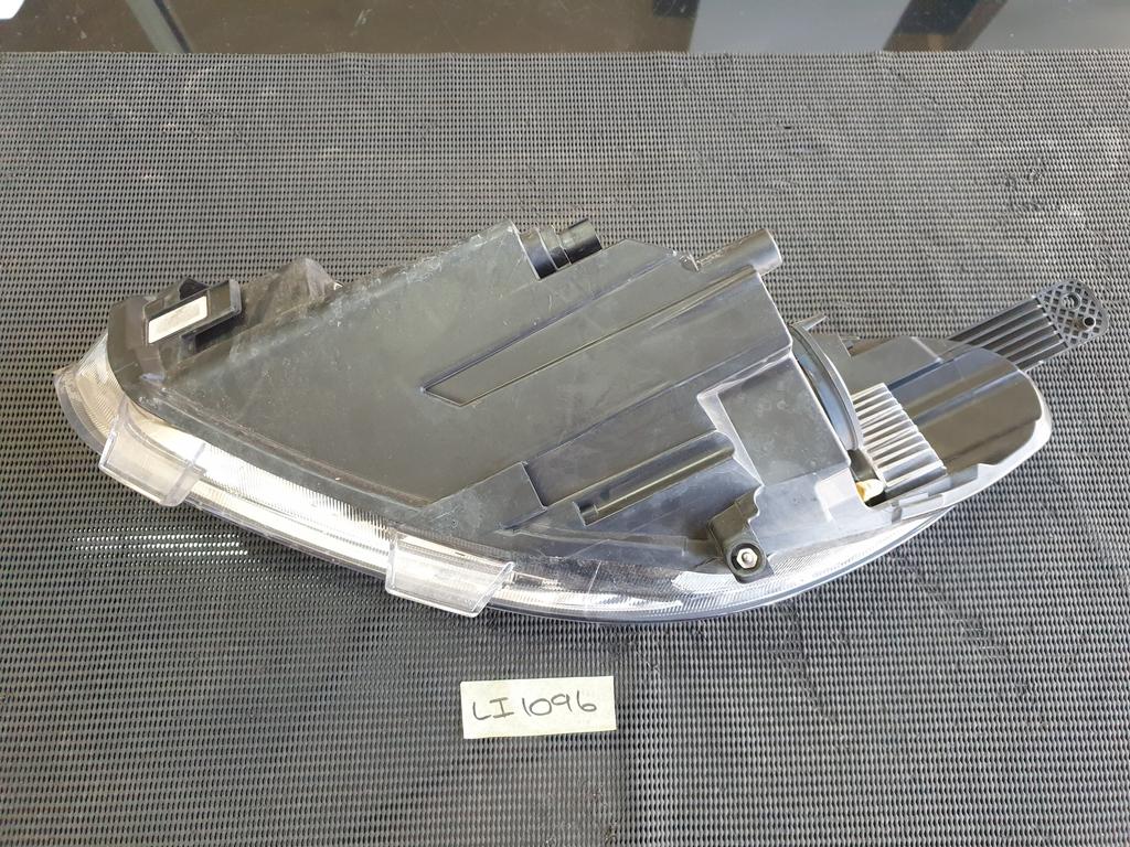 Ford Fiesta MK8 Right Headlight