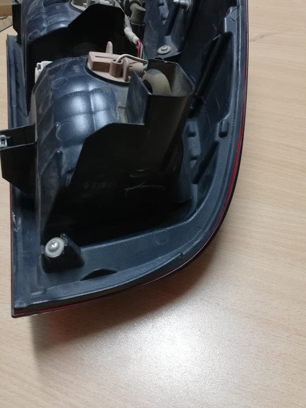 Toyota Hilux Dakar Right Rear Taillight