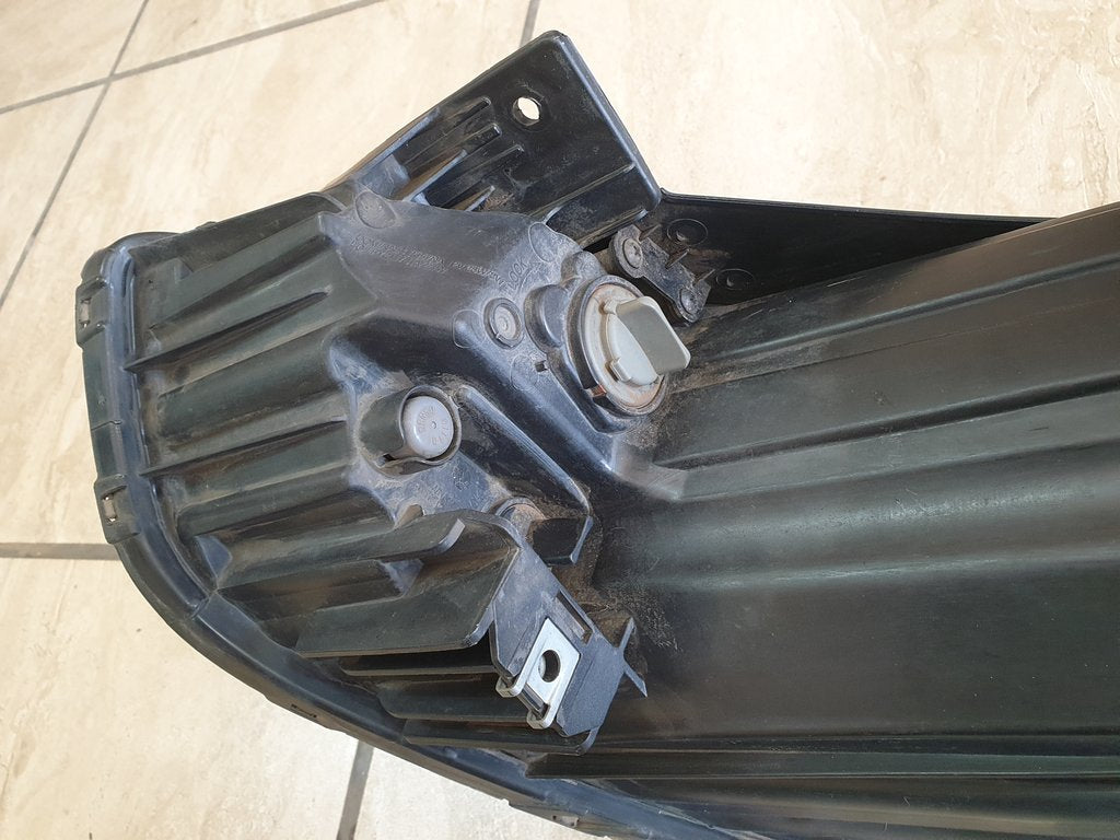Hyundai ix35 2011 Right Headlight