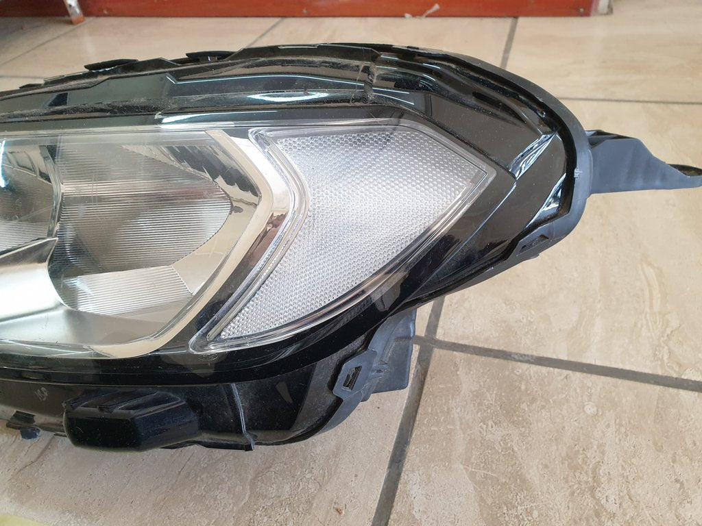 Ford Ecosport Left Headlight