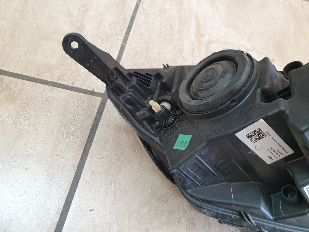 Ford Ecosport Left Headlight