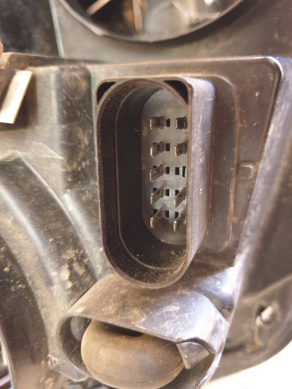Ford Transit 2016 Left Headlight