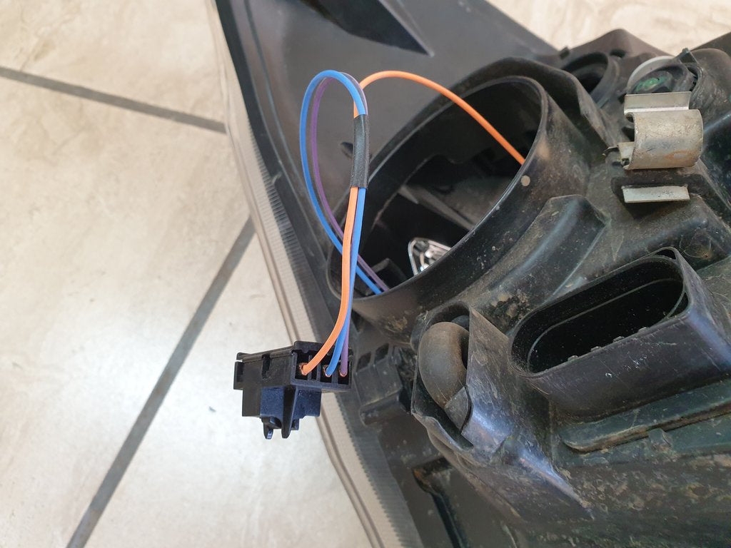 Ford Transit 2016 Left Headlight