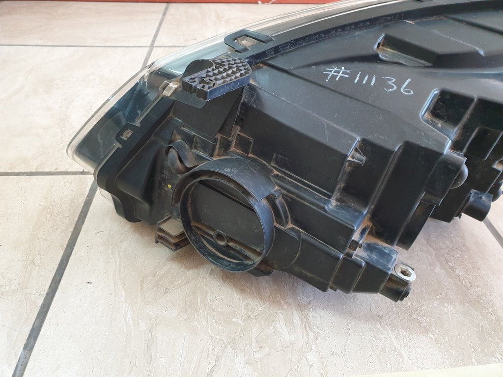 Ford Transit 2016 Right Headlight