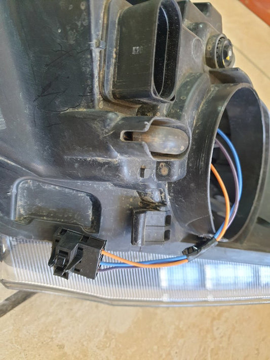 Ford Transit 2016 Right Headlight