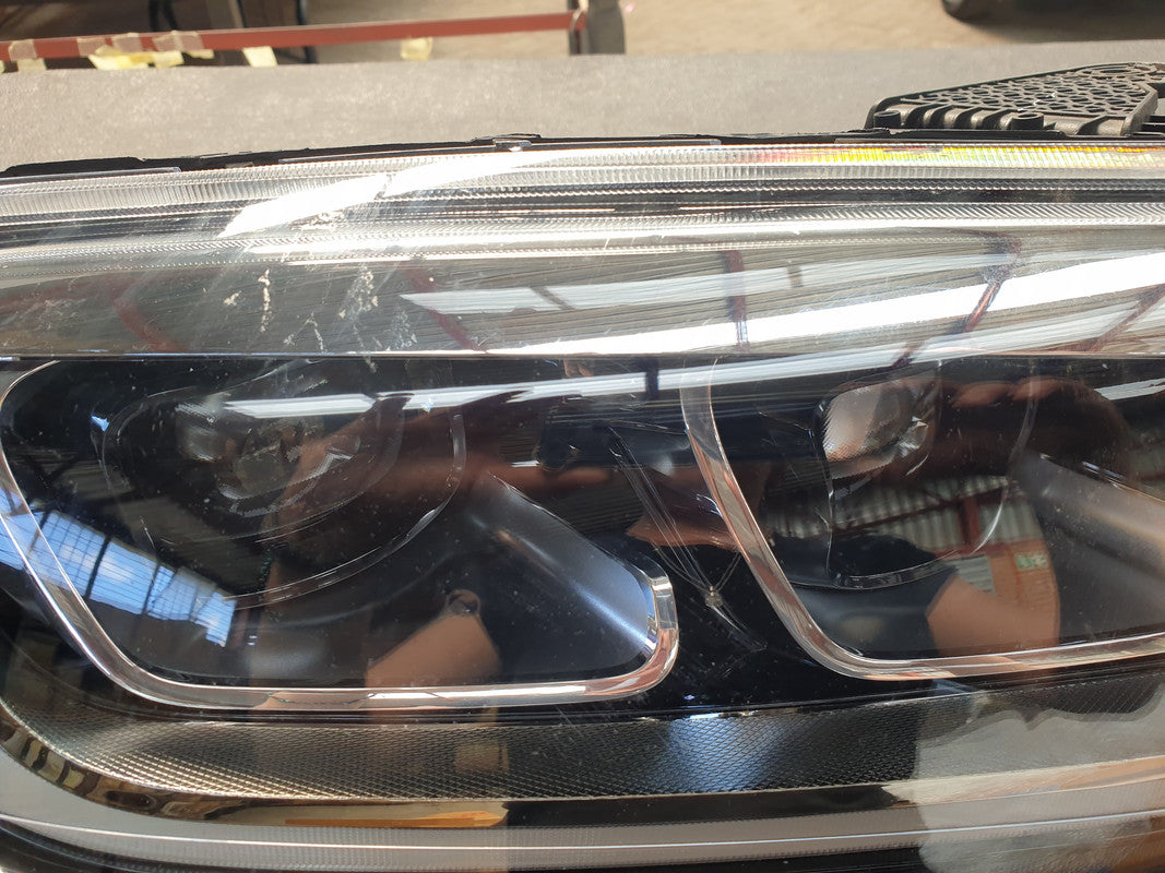 Toyota Urban Cruiser Right Headlight