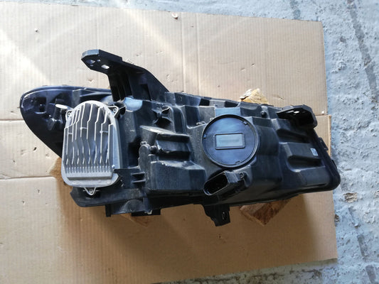 Mercedes-Benz CLA W117 Left Headlight