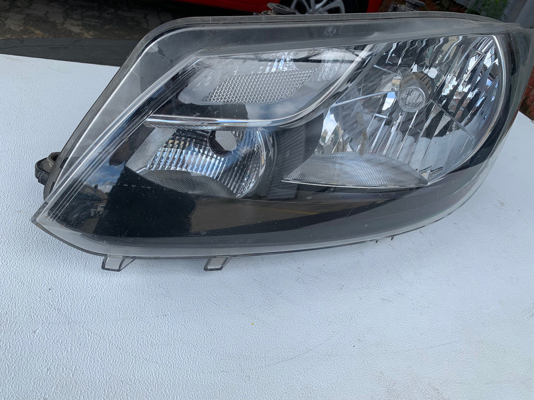 Volkswagen Caddy 2011 Left Headlight