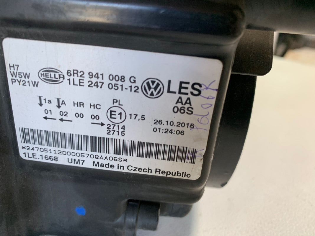 Volkswagen Polo Right Headlight