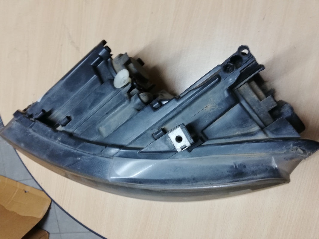 Volkswagen Aftermarket Polo Left Headlight