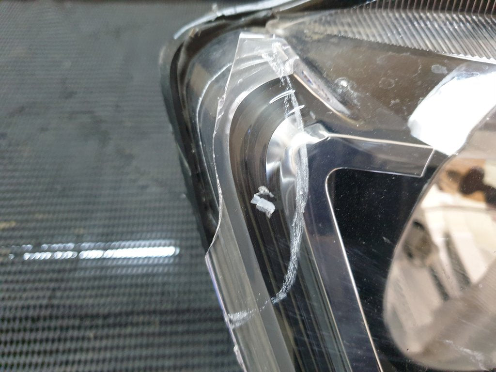 Renault Kwid Right Headlight