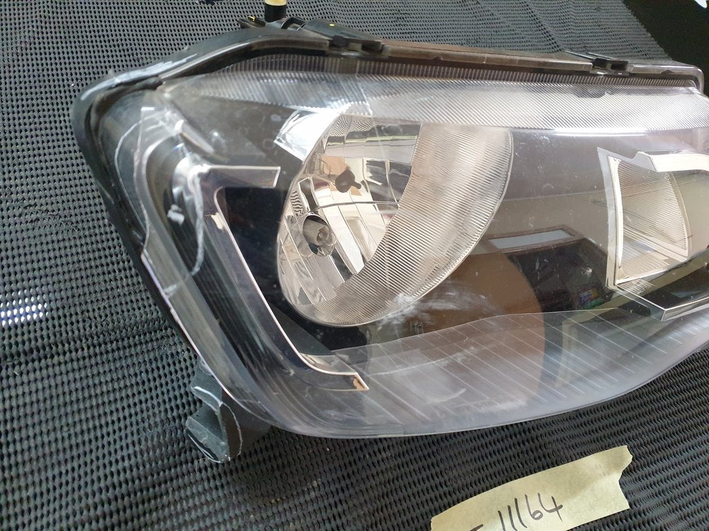 Renault Kwid Right Headlight