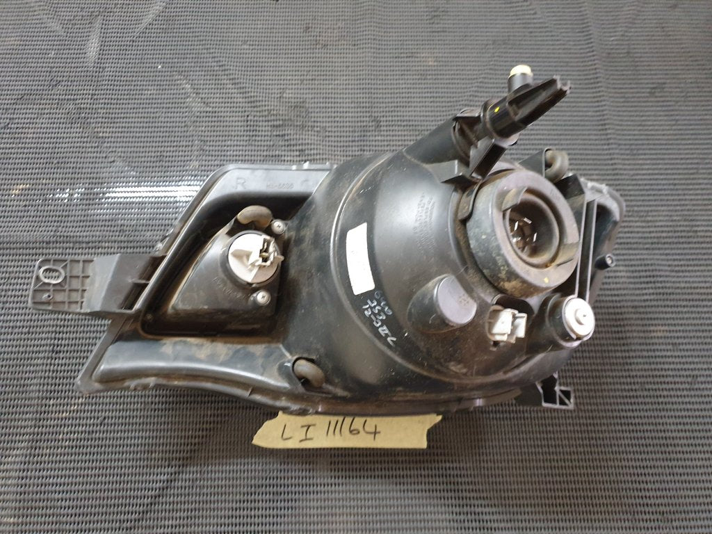 Renault Kwid Right Headlight