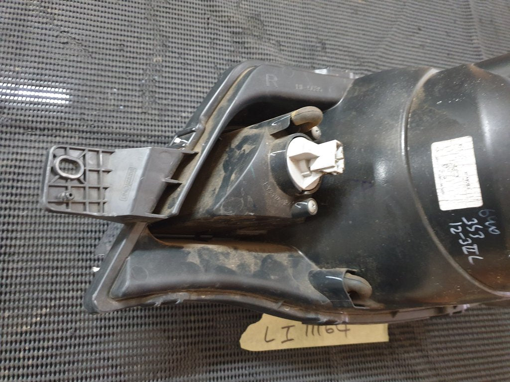 Renault Kwid Right Headlight