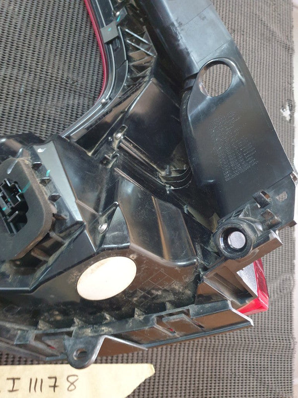 Volvo XC60 2021 Right Rear Taillight