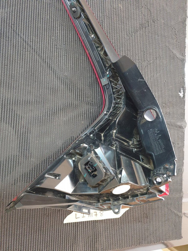 Volvo XC60 2021 Right Rear Taillight
