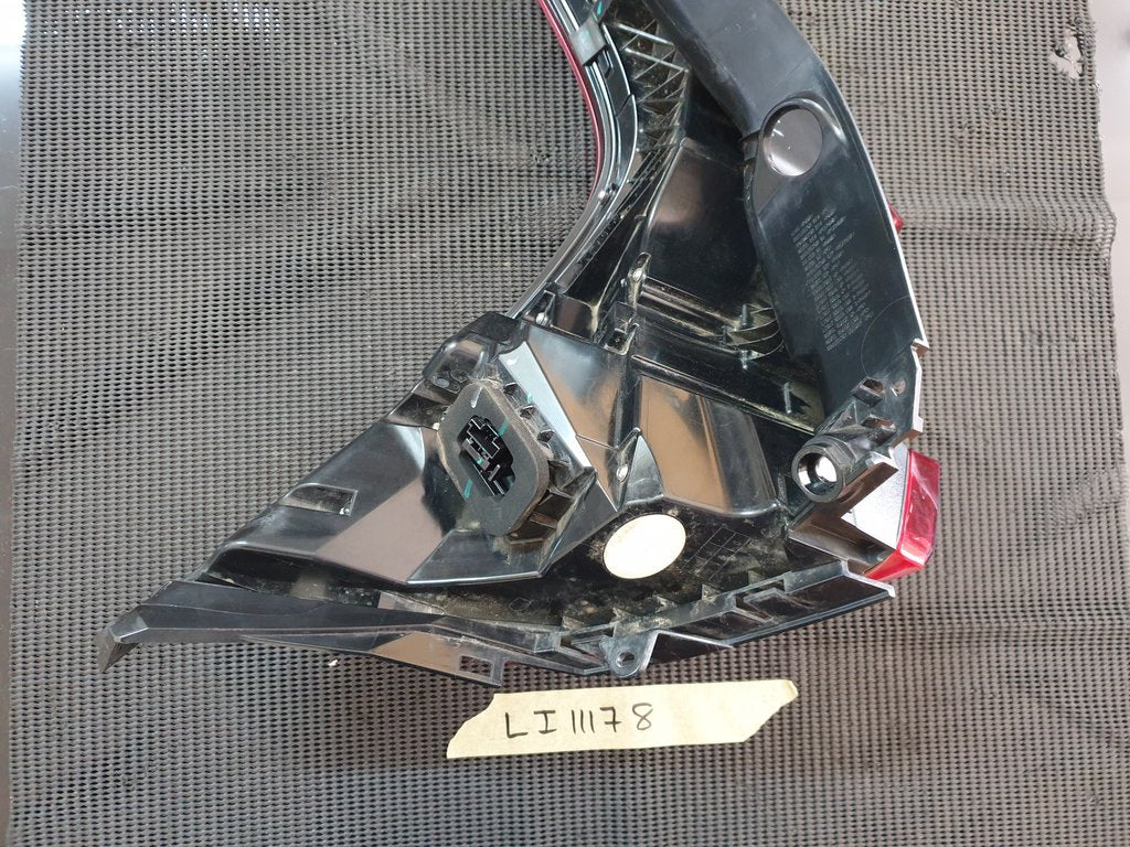 Volvo XC60 2021 Right Rear Taillight
