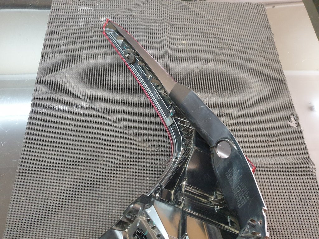 Volvo XC60 2021 Right Rear Taillight