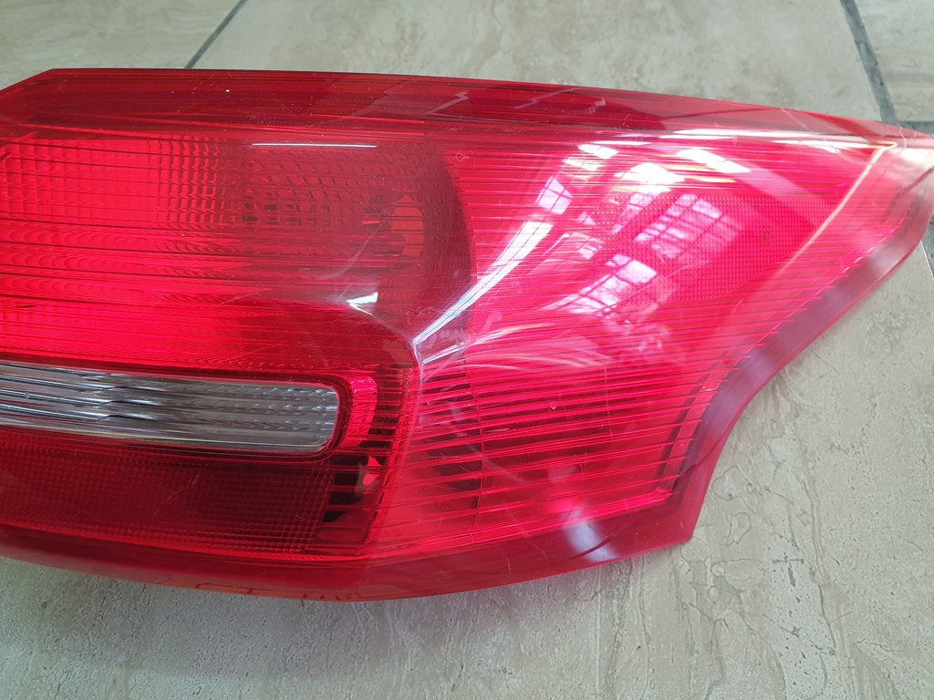 Ford Focus Right Outer Taillight