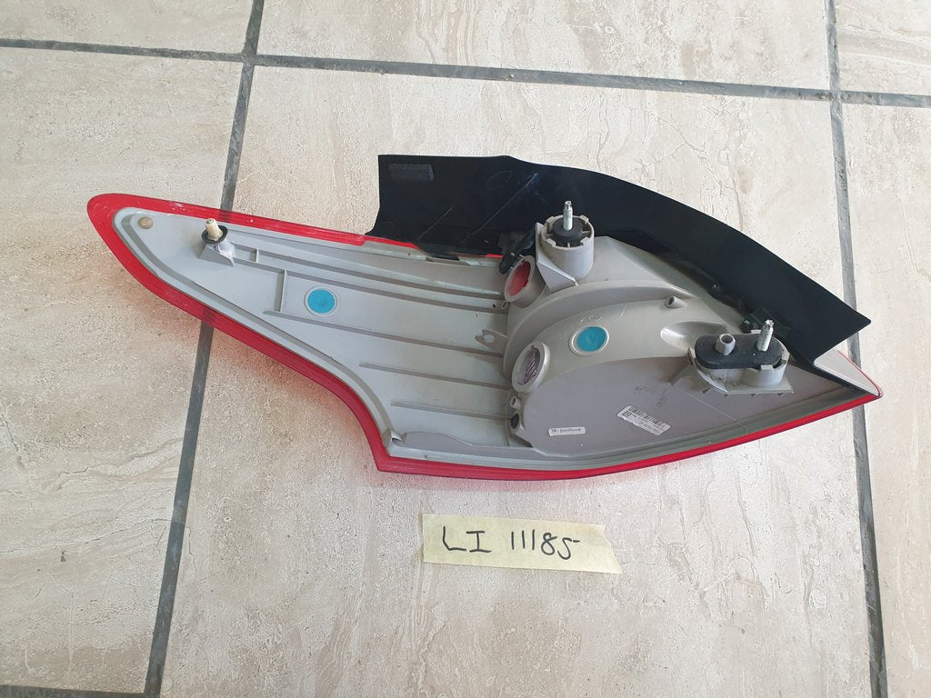Ford Focus Right Outer Taillight