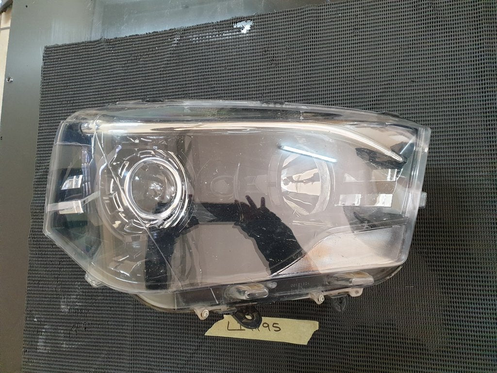 Mahindra Scorpio 2022 Right Headlight