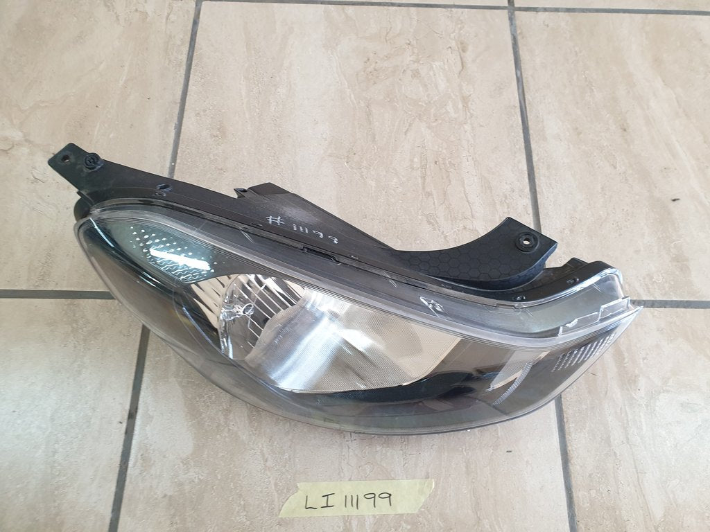 Hyundai I20 Right Headlight