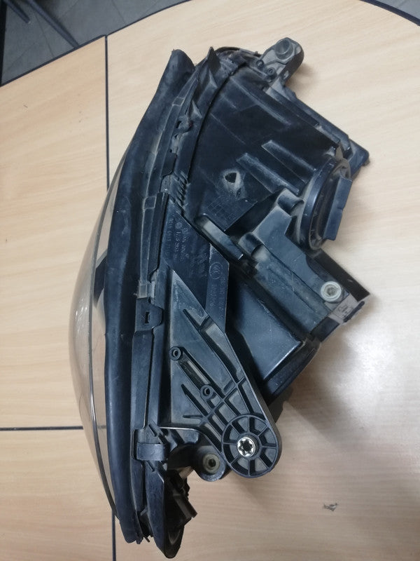 Mercedes-Benz C-Class W204, 2014 Left Headlight